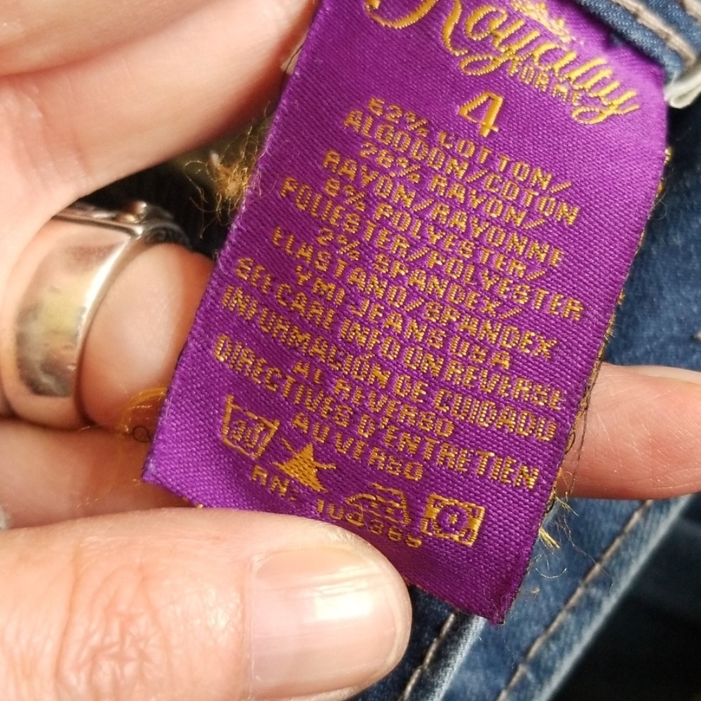 💐Royalty Medium Wash Jeans - Picture 6 of 6